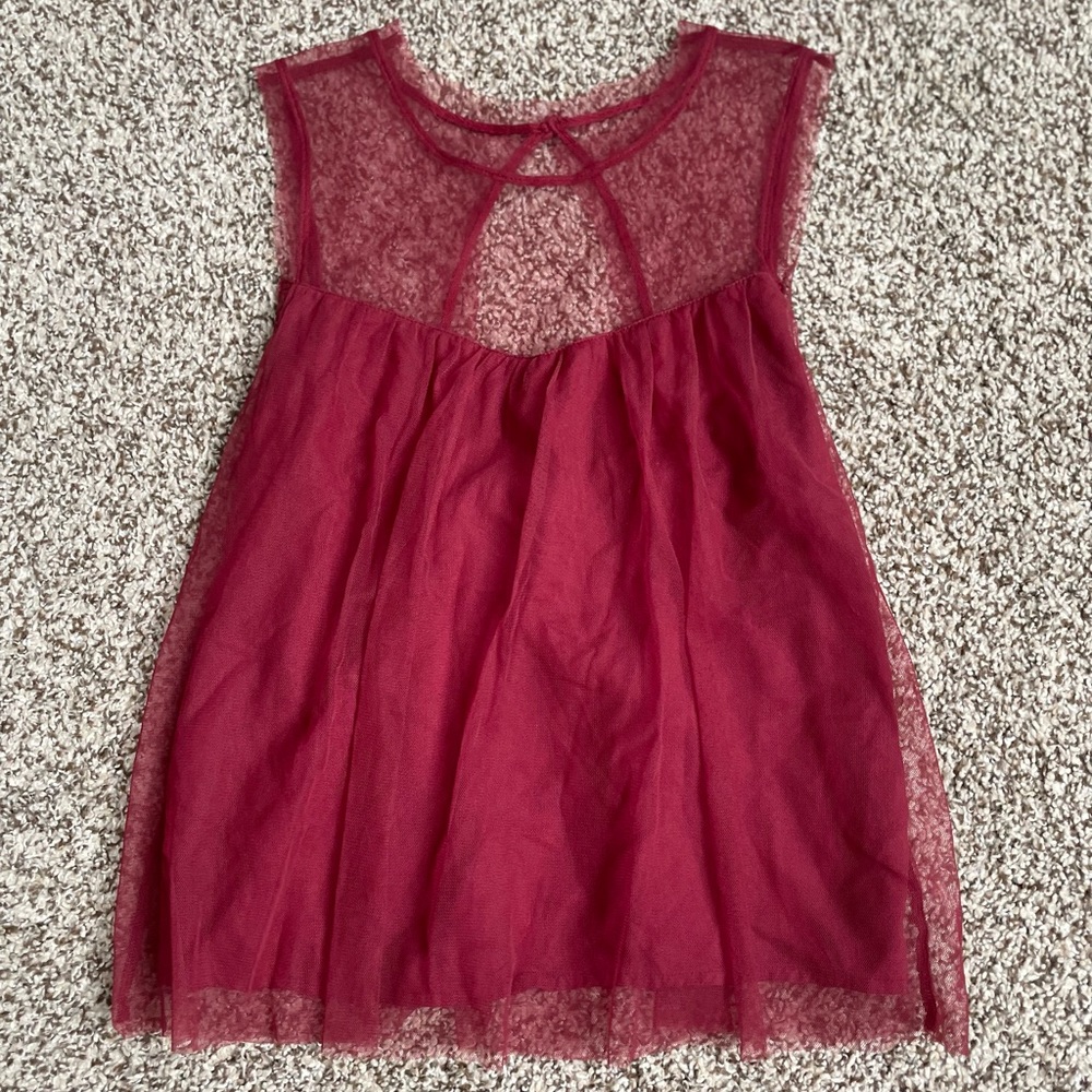 Hollister top